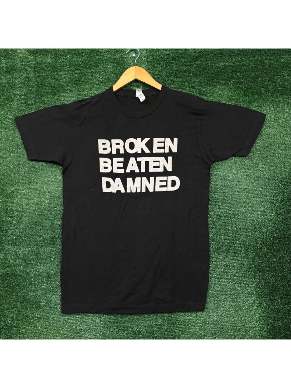 My Chemical Romance Broken Beaten and Damned T-Shirt Size Medium